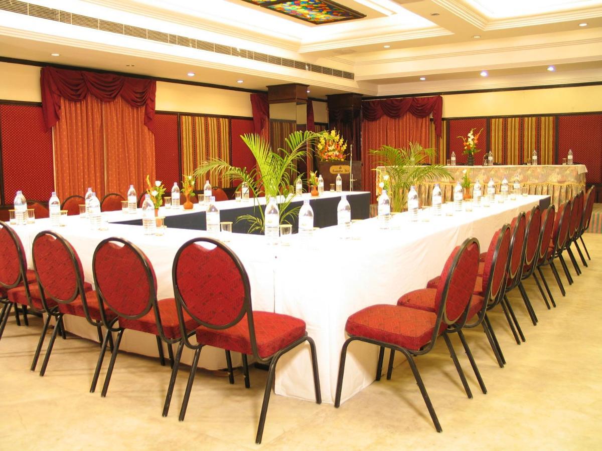 Anandha Inn Convention Centre And Suites Pondicherry Eksteriør bilde