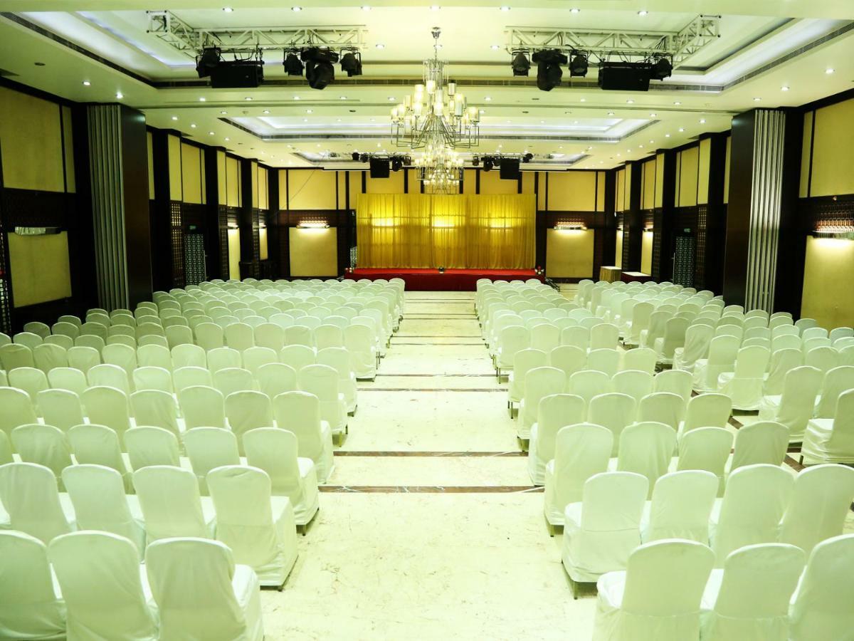 Anandha Inn Convention Centre And Suites Pondicherry Eksteriør bilde